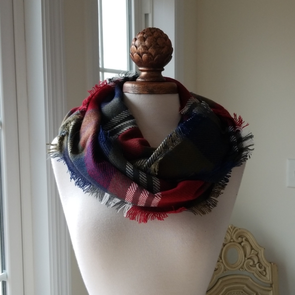 Lydiane Olive Plaid Fringed Infinity Scarf - Picture 3 of 9